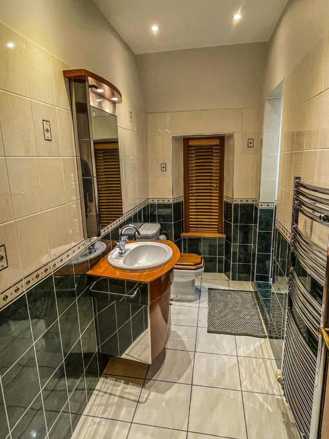 Cathedral Apartment Inverness Luaran gambar