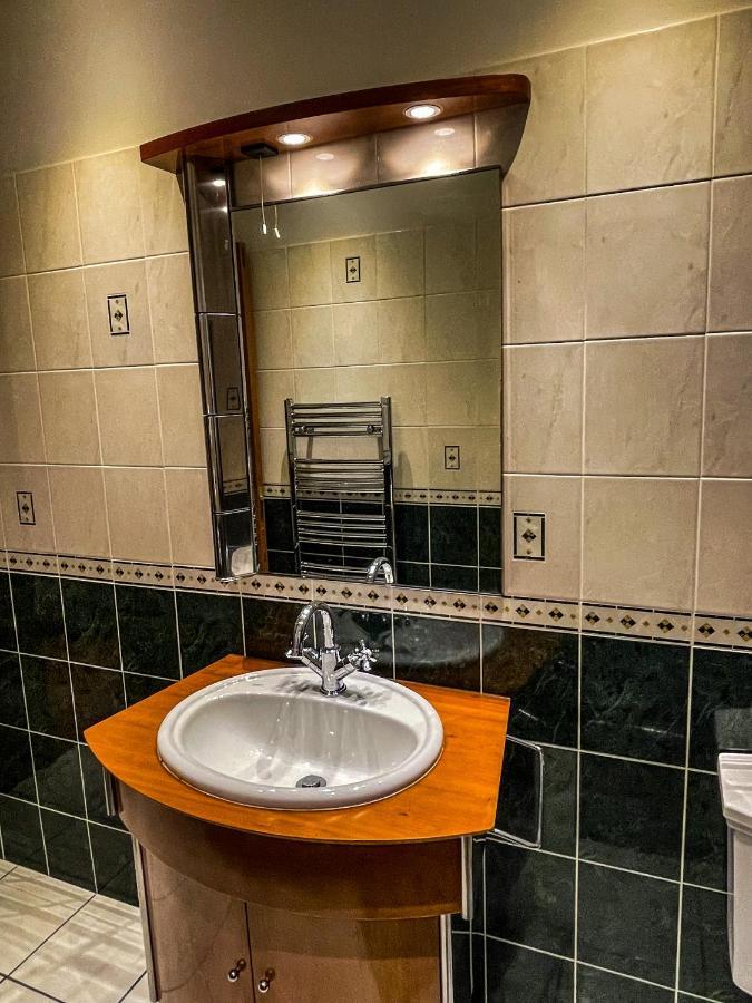 Cathedral Apartment Inverness Luaran gambar